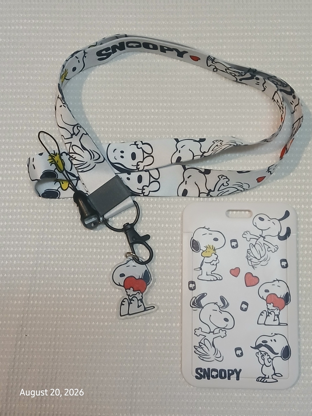 Peanuts - Lanyard & ID Holder Set, Snoopy Doing The Happy Dance, Engraved - Picture 4 of 8